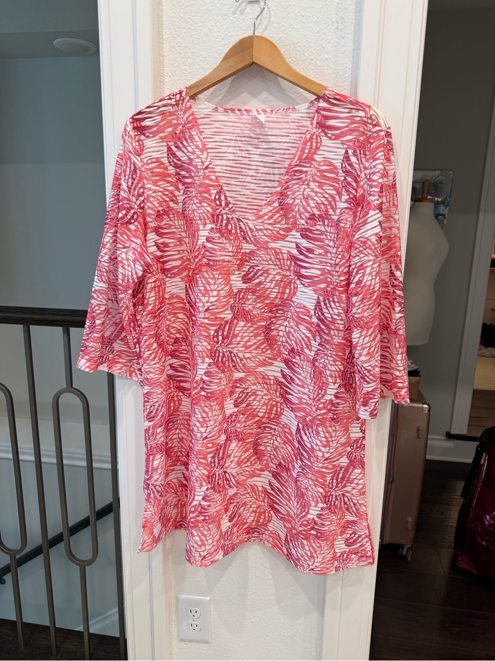 Apt. 9 Pink Tropical Leaf Print V-Neck Tunic Top XL